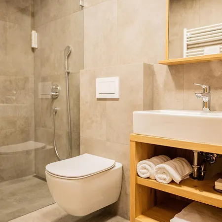 Lesna Konukevi Zlín