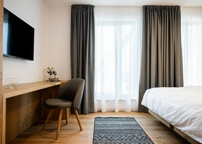 Lesna Gasthuis 3*